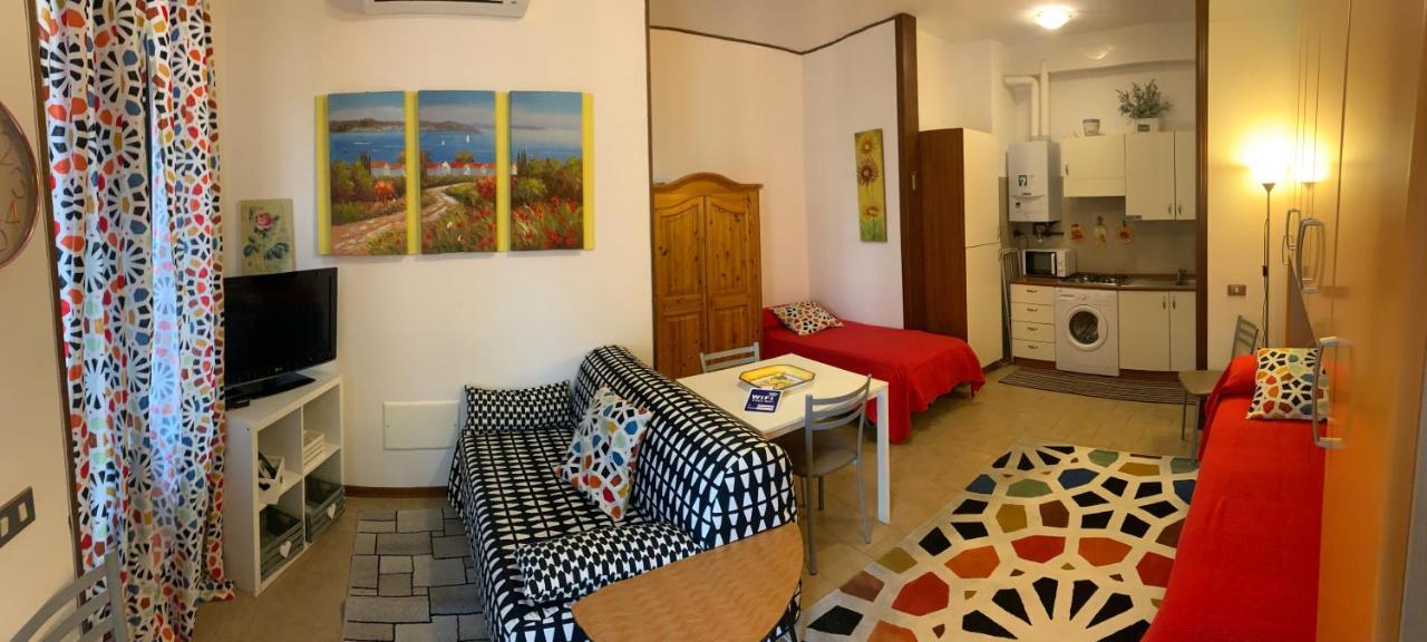 Appartamento affitti brevi Verona Colors/G.B. Rossi friendly Eksteriør billede